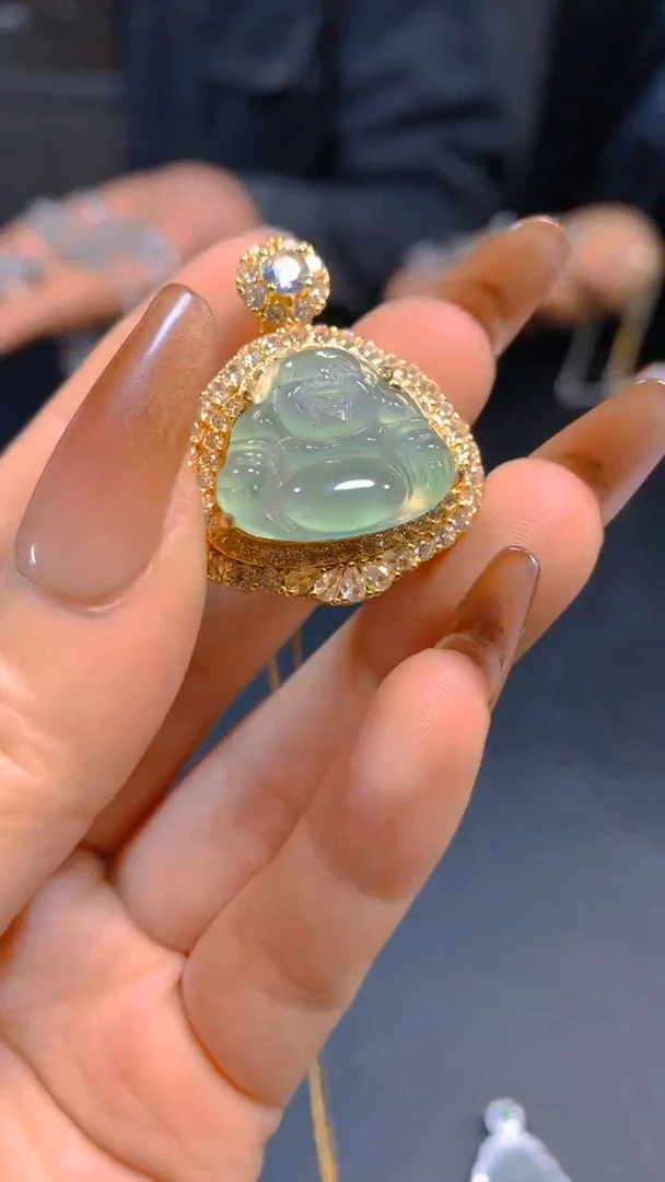 【闪购商品】翡翠吊坠(赠链)未镶嵌0732965080多样性发一