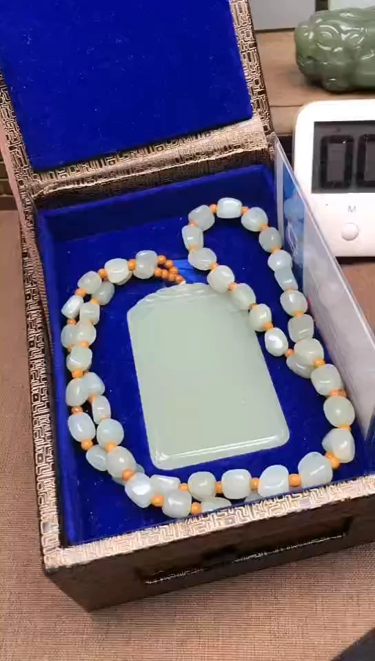 【闪购商品】和田玉颈饰未镶嵌1