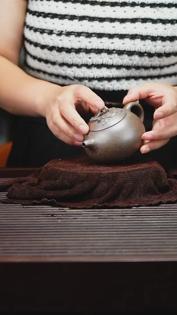 宜兴原矿紫砂壶茶壶180C