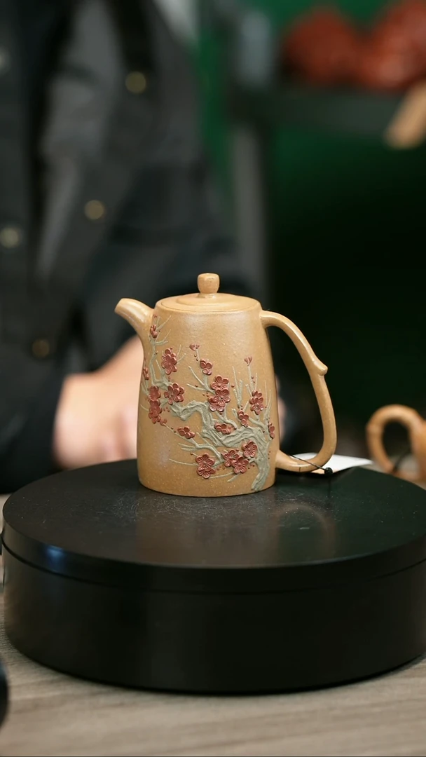 茶壶紫砂新*H2360陈春芬段泥梅花高井栏