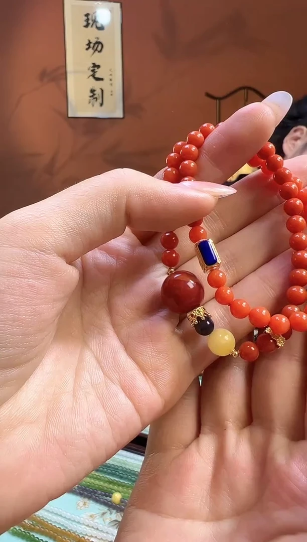 18K金镶嵌手串南红玛瑙6mm双圈