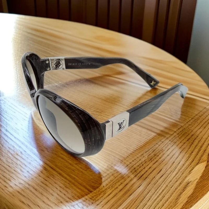 95新 LouisVuitton/路易威登  棕色墨镜 1786 7493