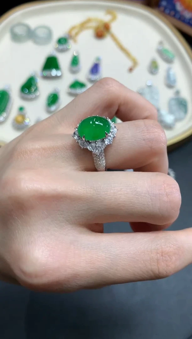 【闪购商品】翡翠戒指18K金镶嵌A624|75000