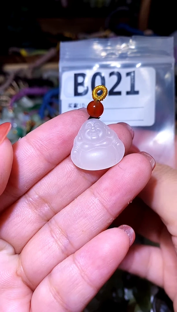 和田玉未镶嵌颈饰1