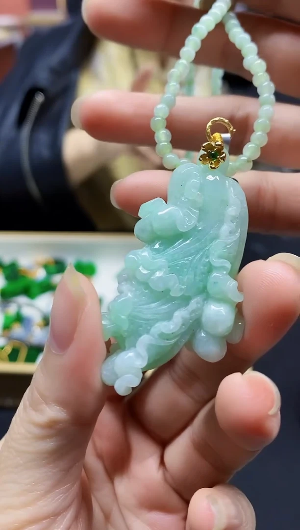 颈饰未镶嵌翡翠翡翠吊坠94