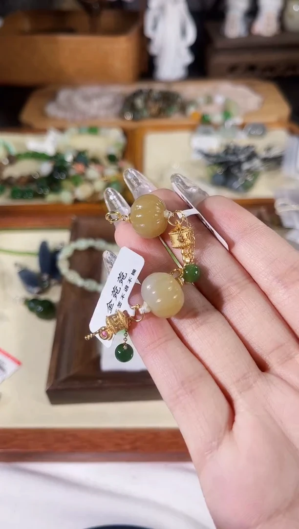 吊坠(不含链)银S925镶嵌和田玉多样性发货其一孤品默认微瑕