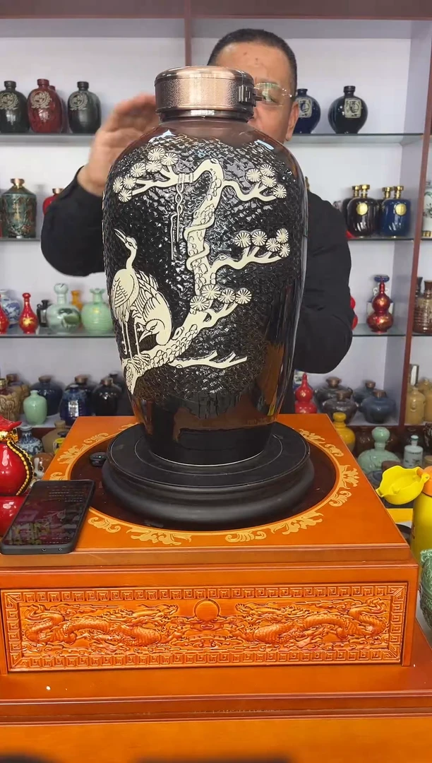 瓶瓷  20 斤装黑色松鹤延年     陶瓷空酒坛