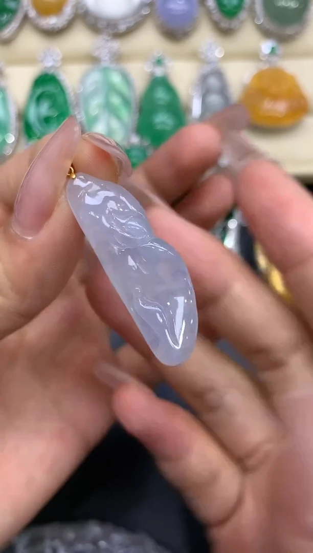 颈饰18K金镶嵌翡翠138-中国好珍宝