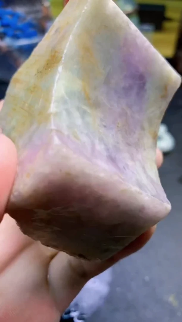 翡翠未镶嵌颈饰天然翡翠115