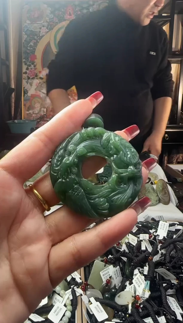 颈饰未镶嵌和田玉和田玉吊坠83