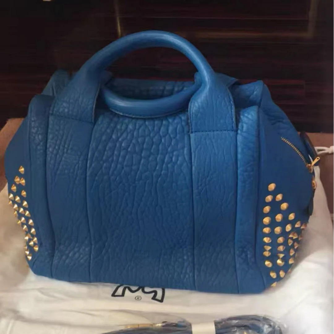 99新 MCM MCM大号真皮金色钮钉铆钉包