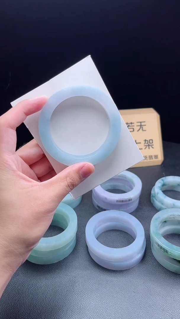 未镶嵌手镯定制翡翠叶*定制