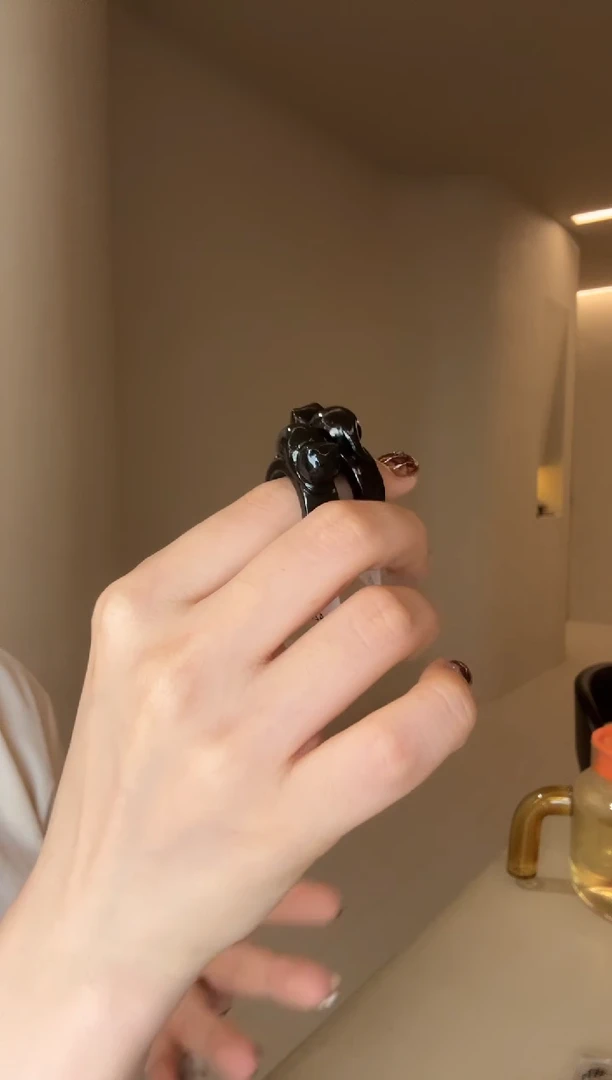 未镶嵌戒指和田玉15码黑猫警长多样性发其一