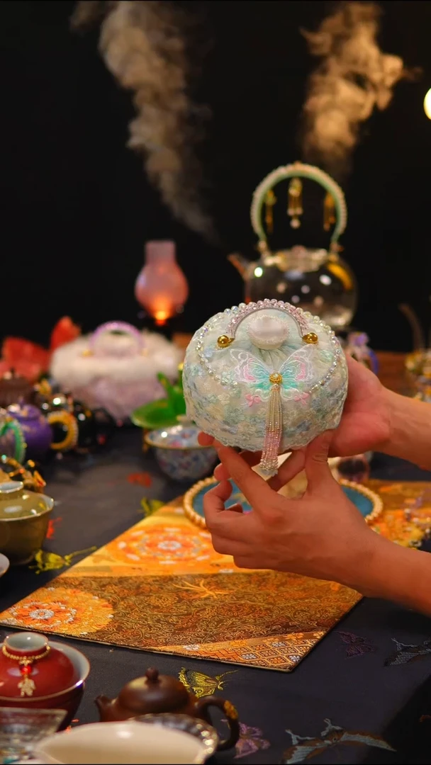 103青色汤婆子汤婆子