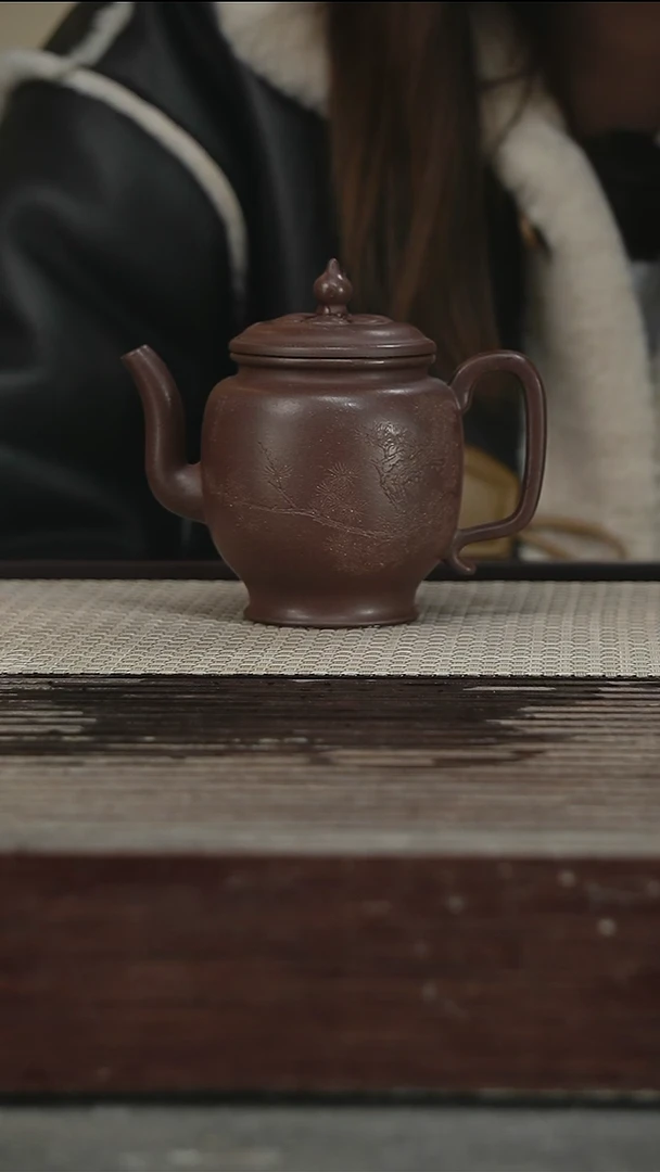 茶壶紫砂85号260CC