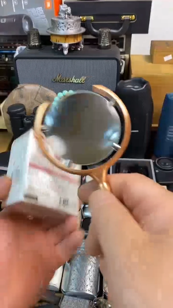 瓷片闪购商品，如图所示