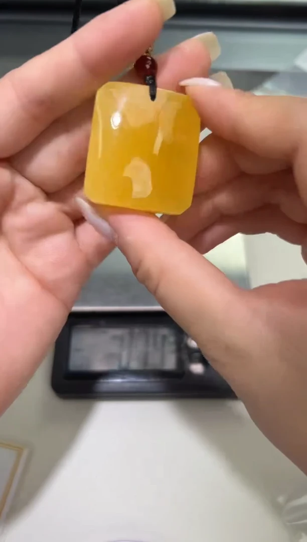 裸石琥珀未镶嵌琥珀蜜蜡吊坠