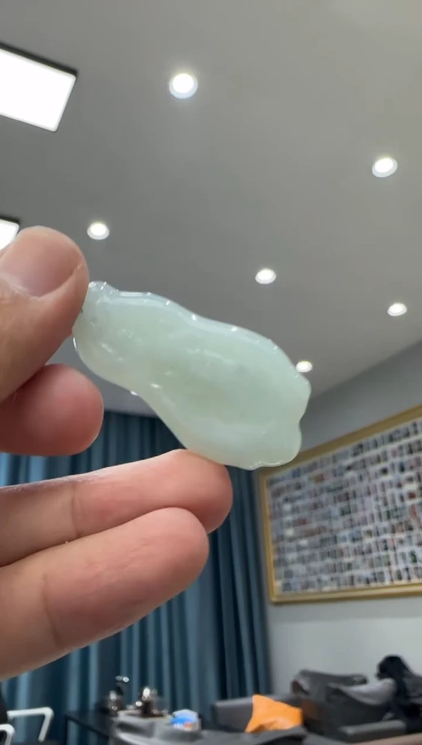 颈饰未镶嵌翡翠天然翡翠A货孤品一件
