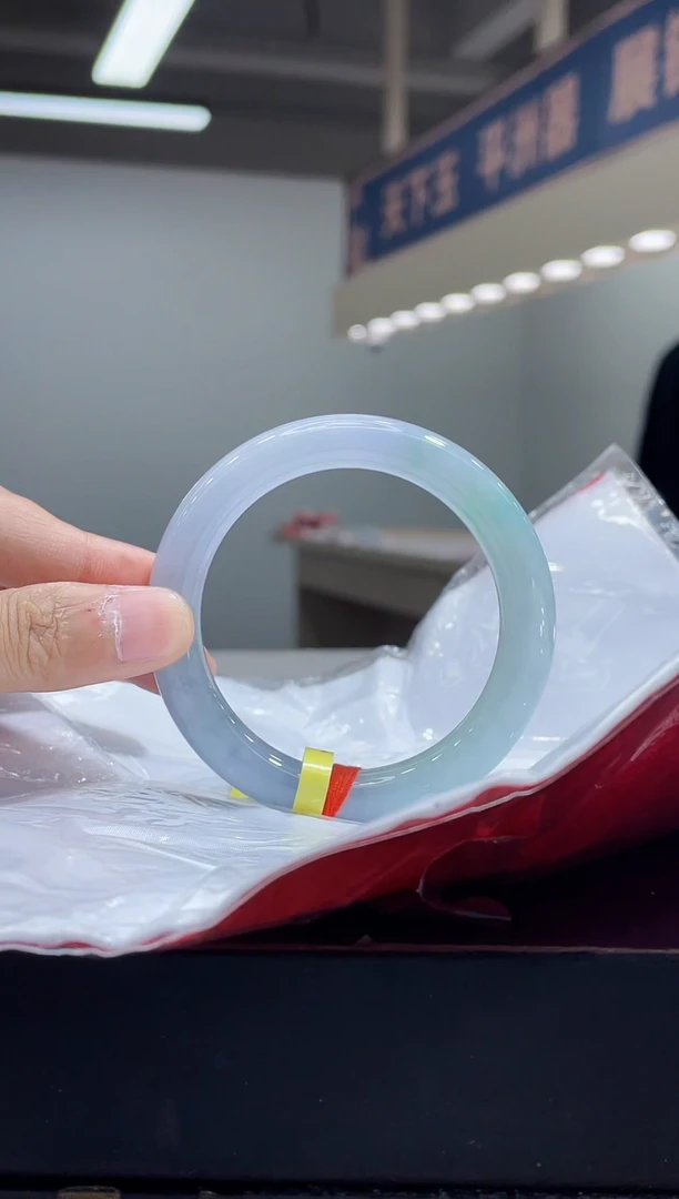 未镶嵌手镯翡翠2