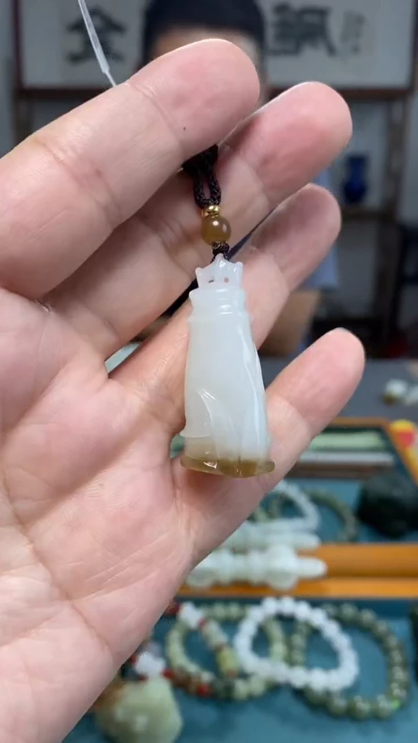 颈饰未镶嵌和田玉98