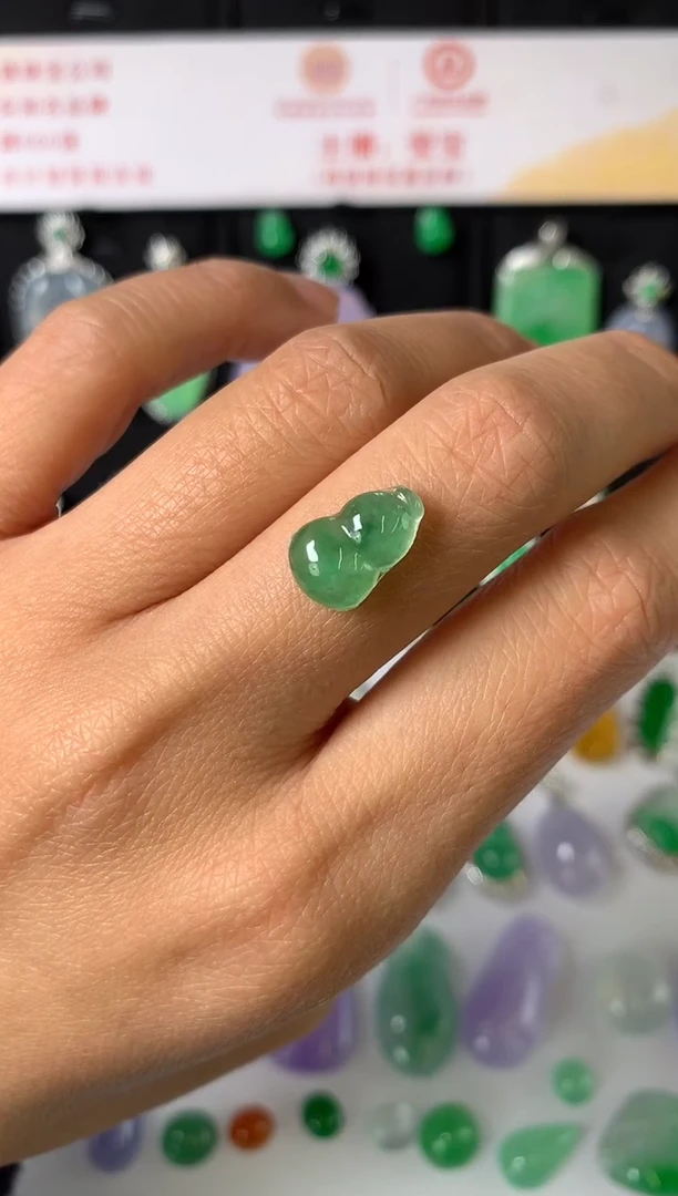 未镶嵌定制翡翠裸石（镶嵌定制）