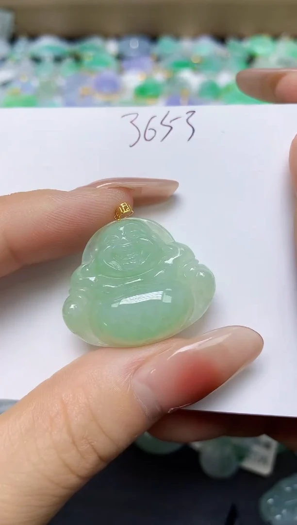 翡翠未镶嵌颈饰 天然缅甸翡翠A货