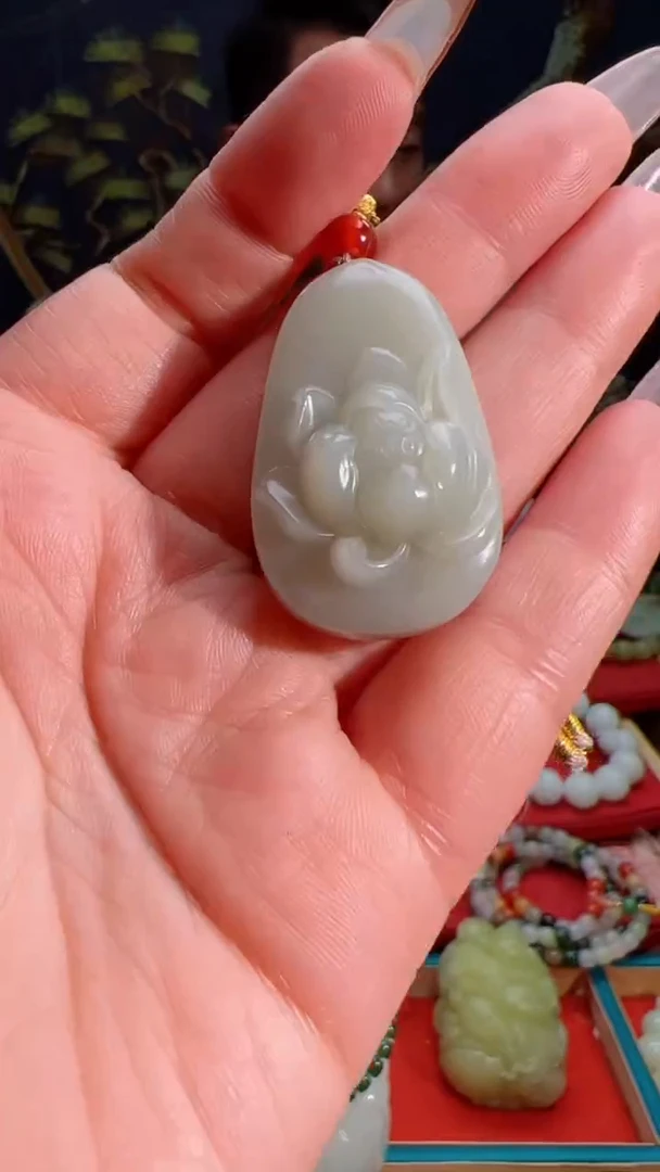 【闪购商品】和田玉吊坠未镶嵌1