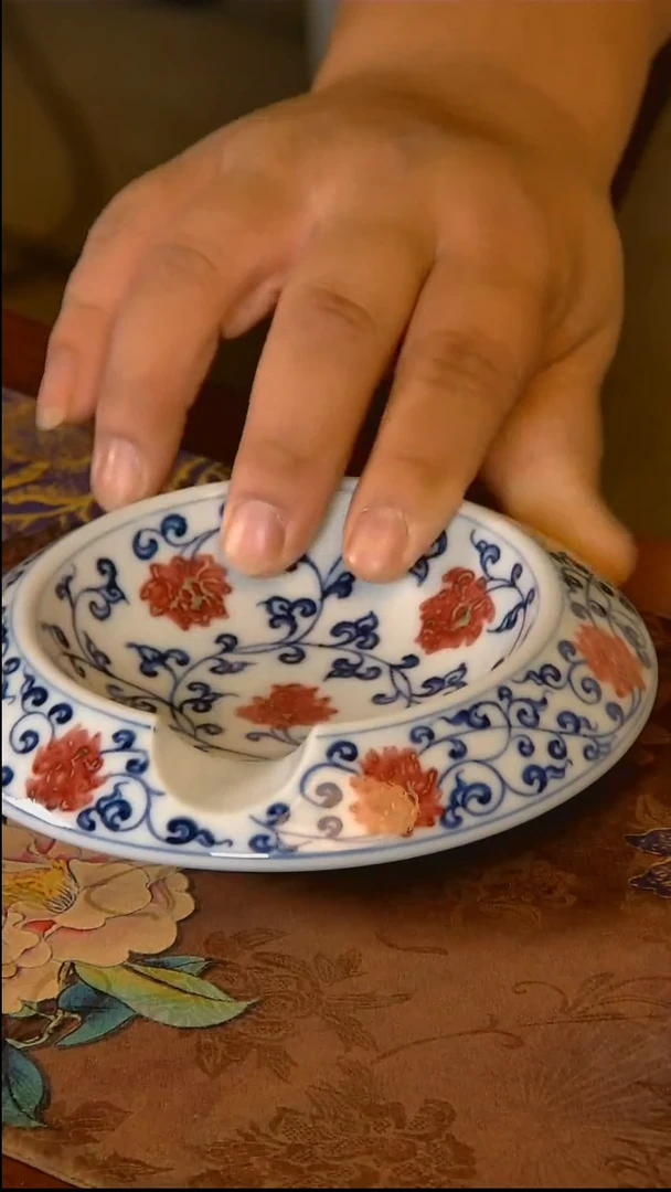 杯手工手绘杯杯很美丽