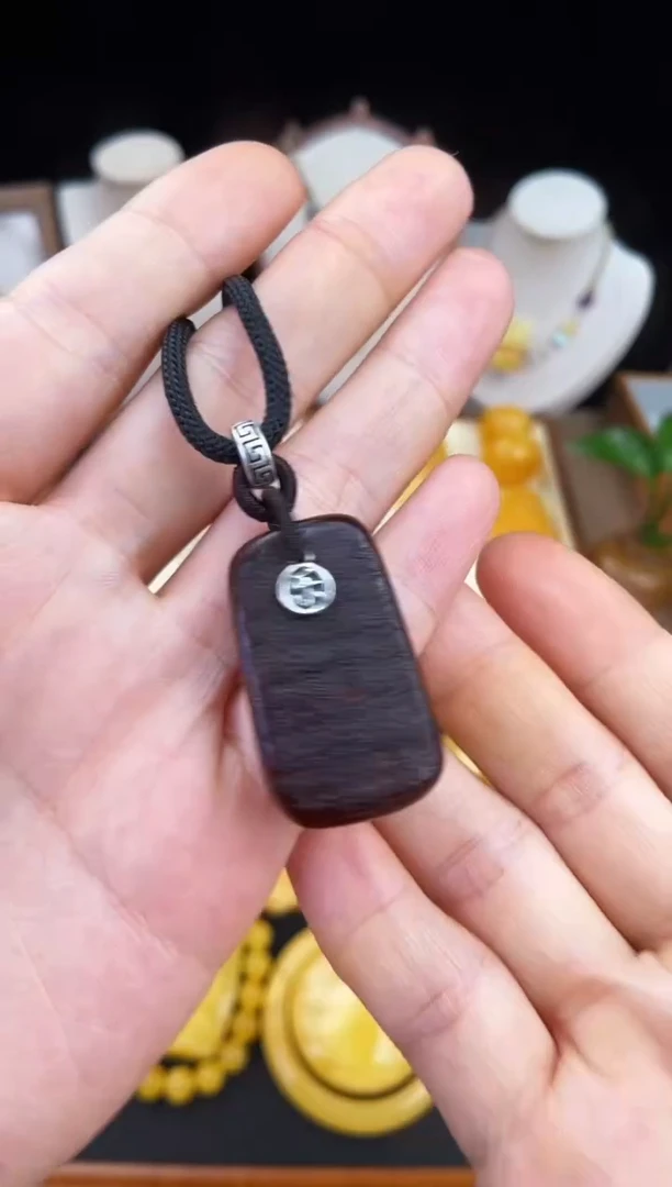 琥珀未镶嵌珠宝奇石柒月