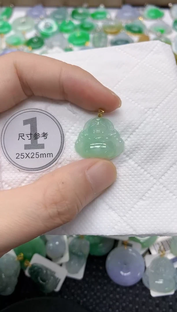 翡翠18K金镶嵌颈饰11111111