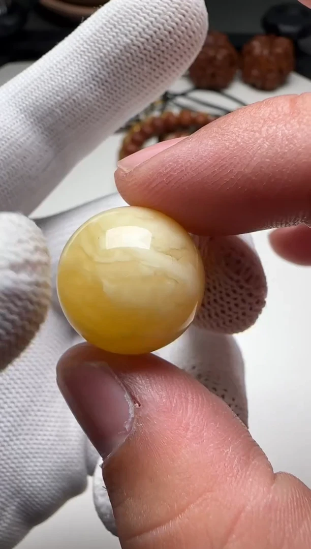 【闪购商品】蜜蜡裸石未镶嵌蜜蜡珠子