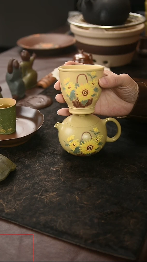 九隐茶器本山段向日葵西施套