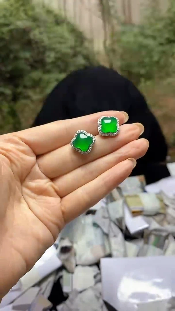 满色吊坠 所见即所得！！