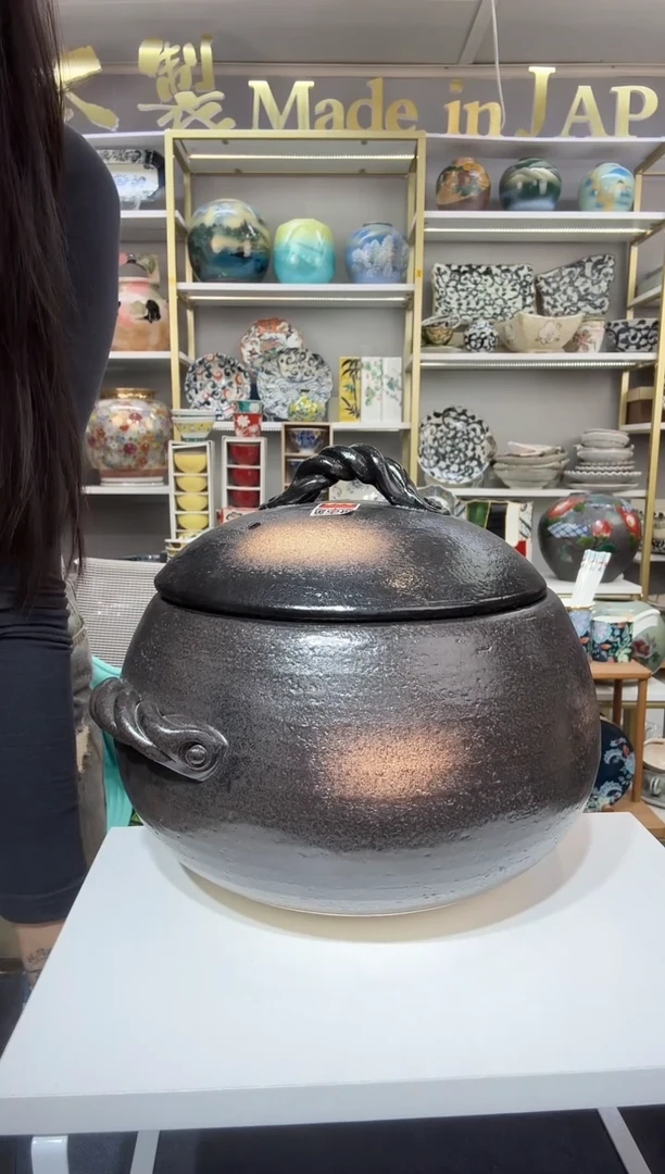 瓷栗子7合砂锅一只