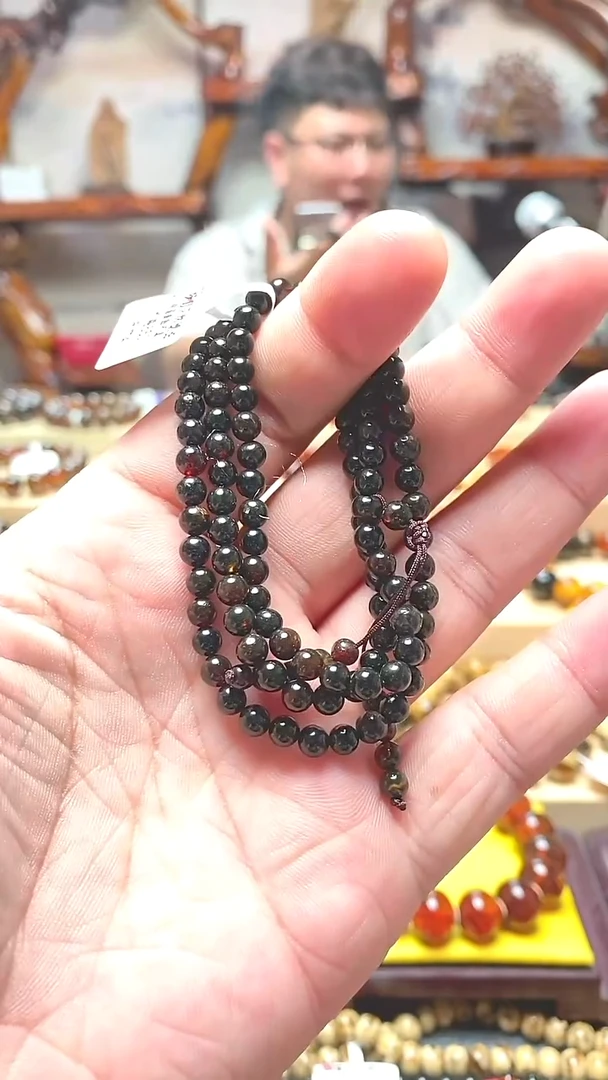 未镶嵌颈饰琥珀抚顺琥珀4+