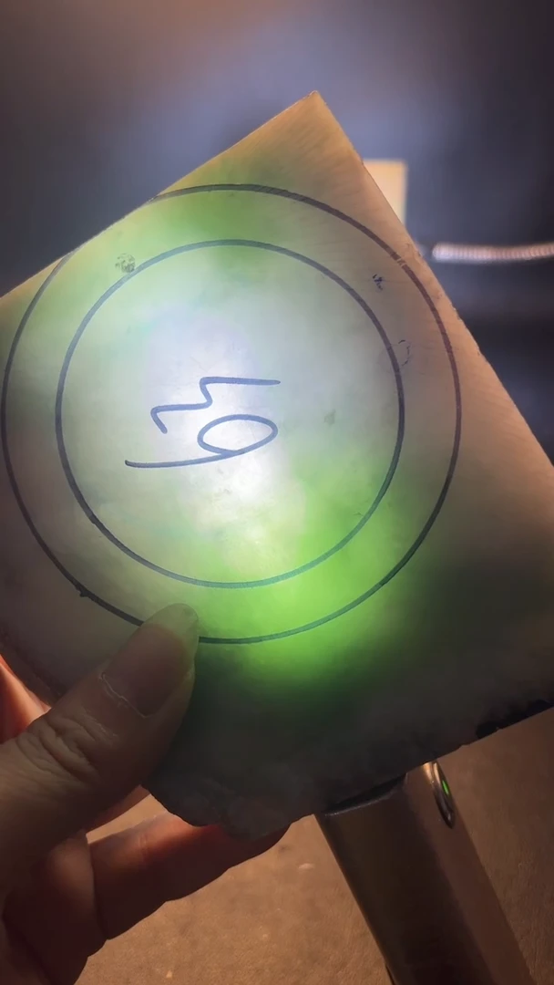 未镶嵌手镯定制翡翠L*翡翠