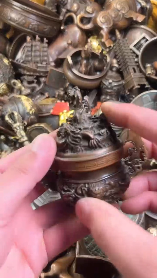 精美铜器点击下单