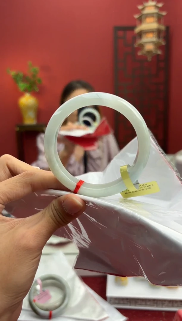 未镶嵌手镯翡翠翡翠手镯3