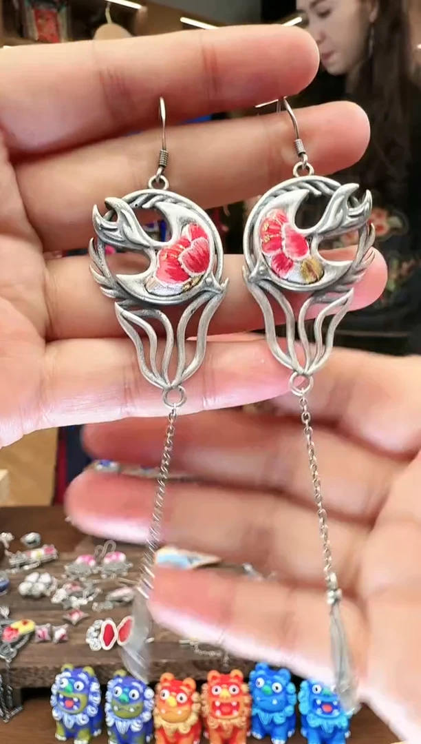 【闪购商品】织绣500黔东南苗族刺绣