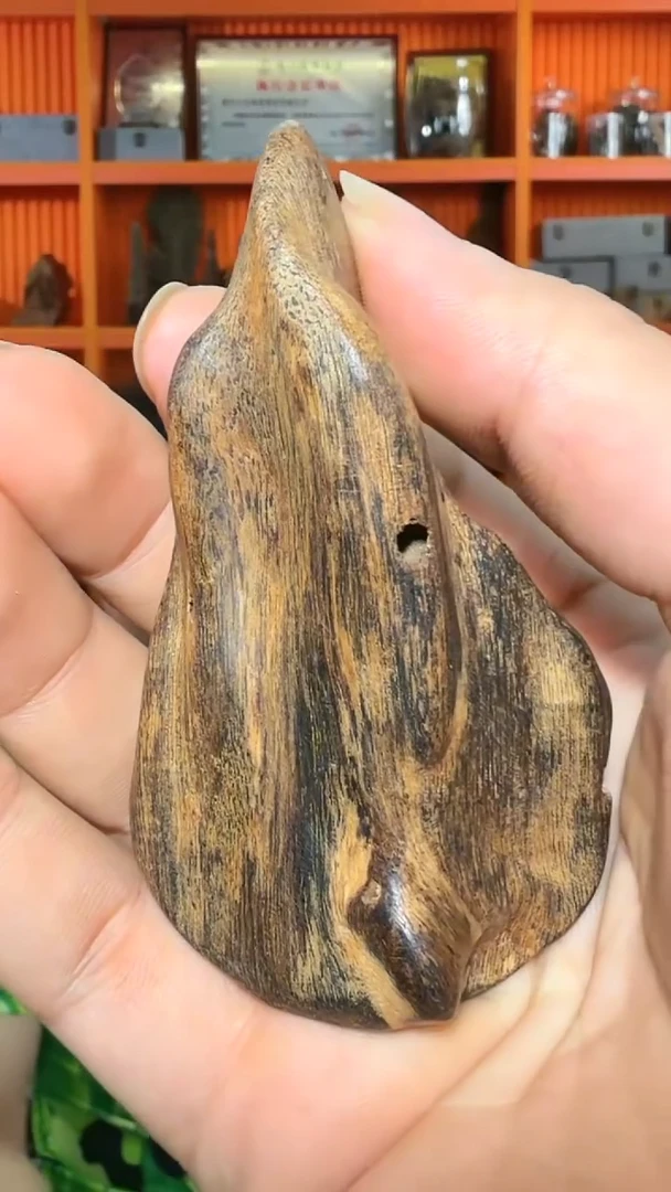 沉香手把件226号多样性发一