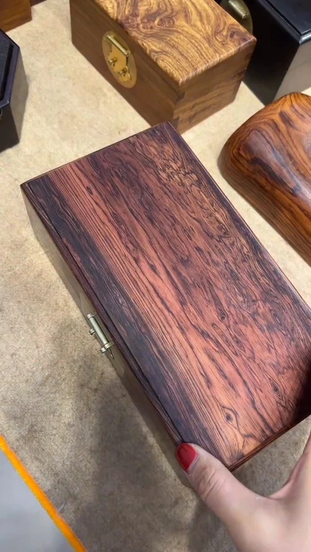 【闪购商品】木黄花梨素面首饰盒