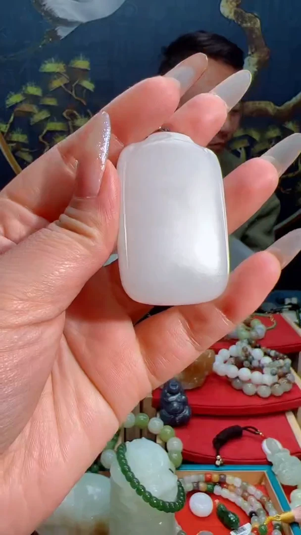 【闪购商品】和田玉吊坠未镶嵌多样性发货拍一发一