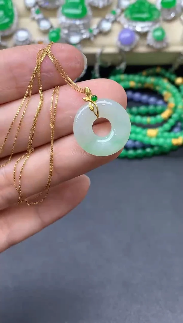 翡翠18K金镶嵌颈饰205-中国好珍宝