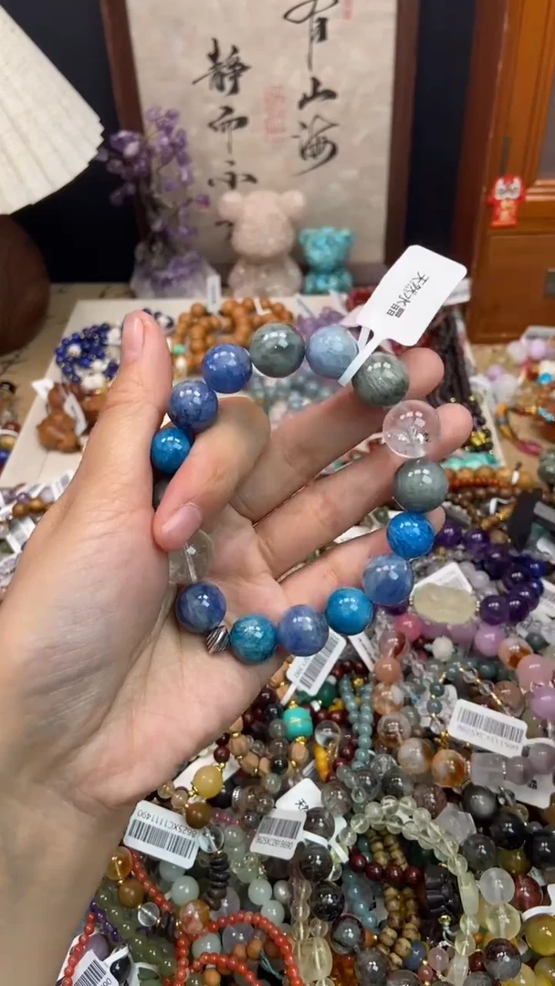 未镶嵌蓝晶石手串271