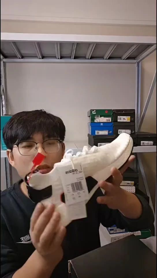 断码孤品清仓     编号Sat69      尺码45