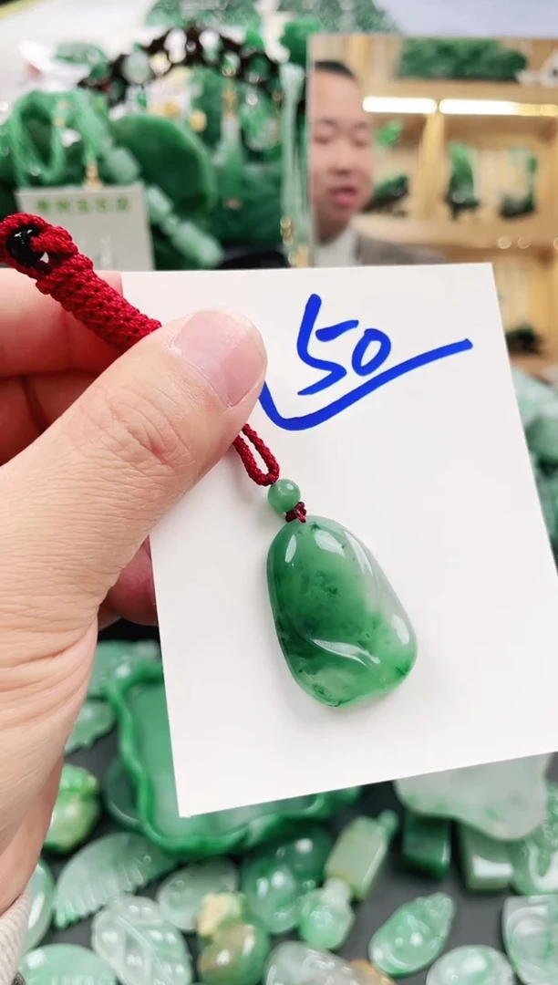【闪购商品】石英质玉1未镶嵌高冰非洲翠