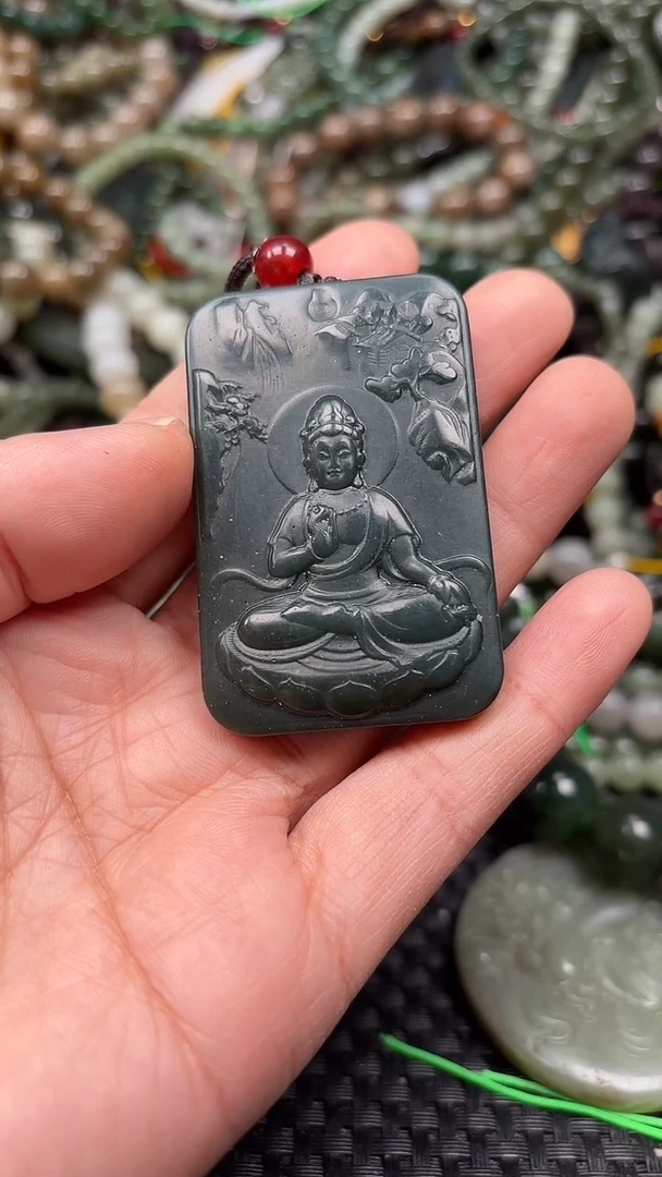 颈饰未镶嵌和田玉1