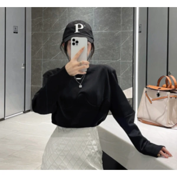 圆领套头高质感设计款不撞衫百搭上衣/ULI2137