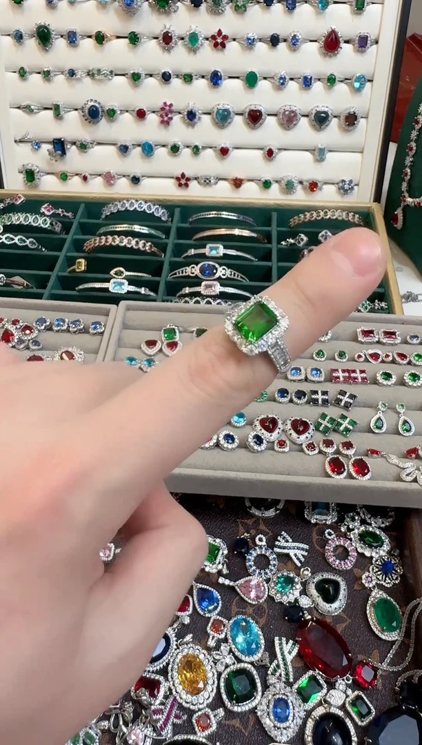 未镶嵌透辉石戒指透辉石戒指