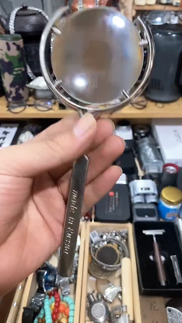 瓷片闪购商品  如图所示